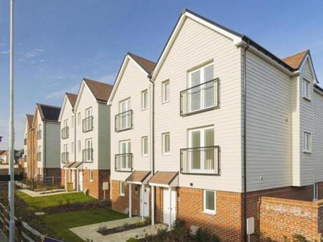House for sale in Acol, Kent