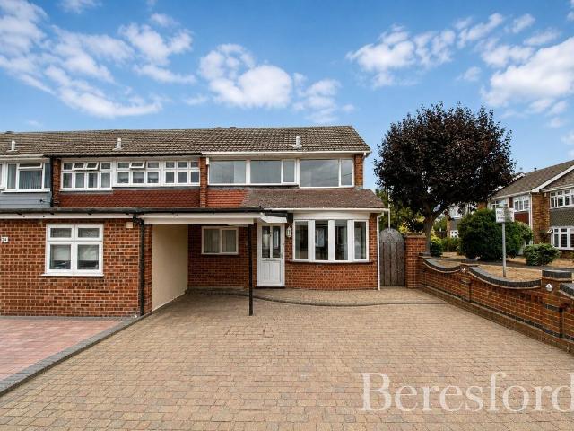 House for rent in London Borough of Havering, Greater London