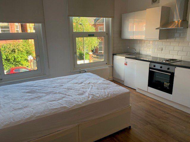 Studio for rent in Kilburn, Greater London