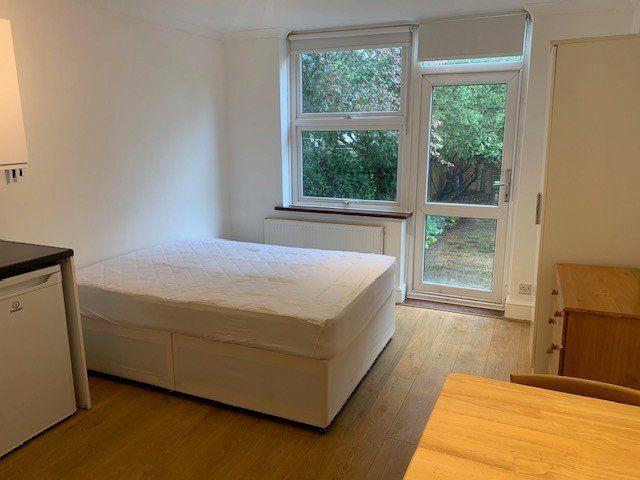Studio for rent in Kilburn, Greater London