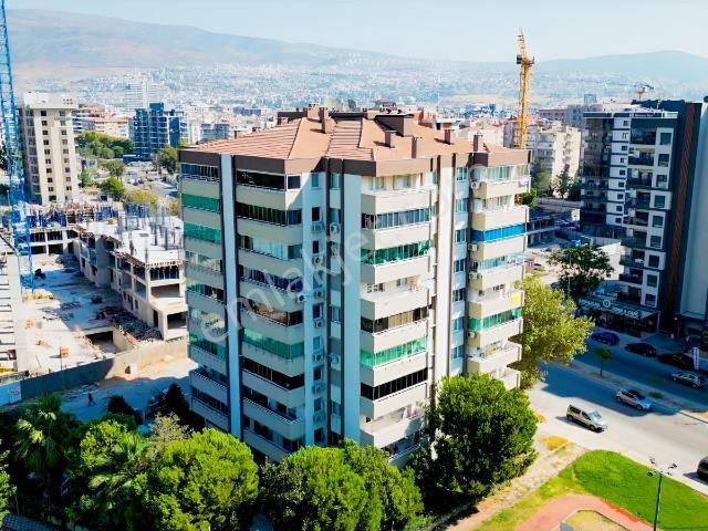 Mansuroğlu Mahallesi, Bayraklı içerisinde satılık mülk