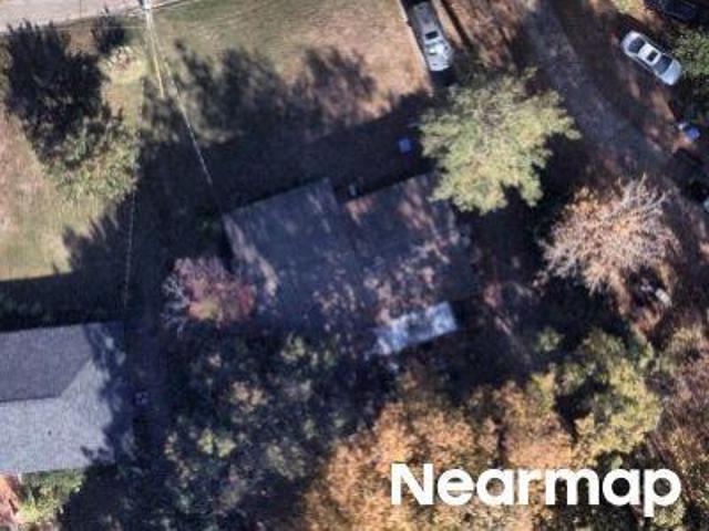 House for sale in Greenwood Homes, Fayetteville