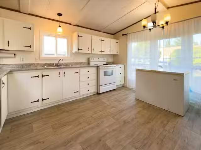 House for sale in Strathcona, British Columbia