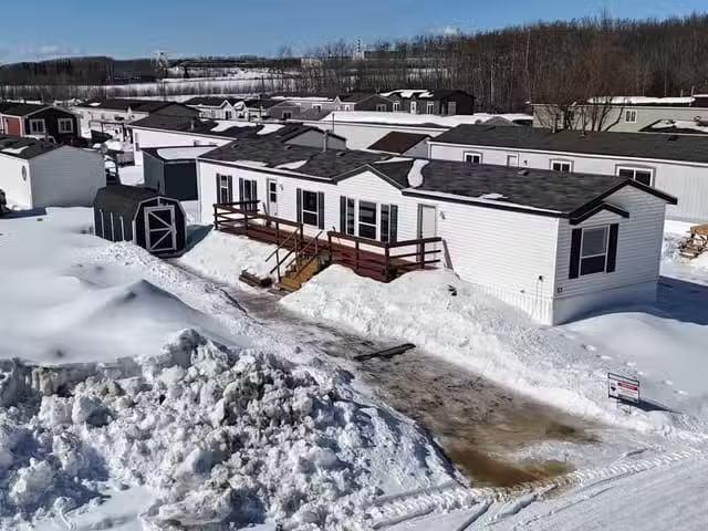 House for sale in Clayhurst, British Columbia