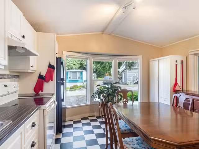 House for sale in Gibsons, British Columbia