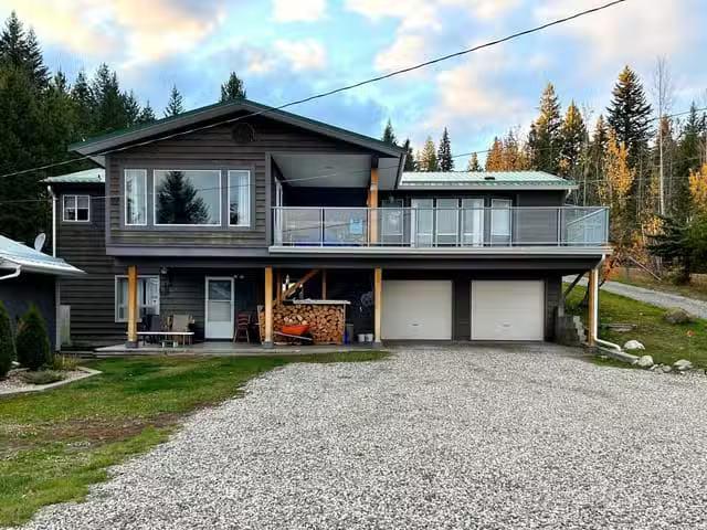 House for sale in Horsefly, British Columbia