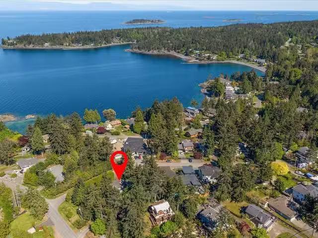 House for sale in Nanoose Bay, British Columbia