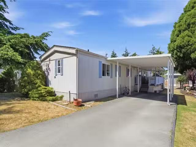 House for sale in Parksville, British Columbia
