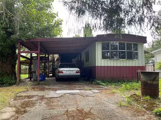 House for sale in Clayoquot, British Columbia