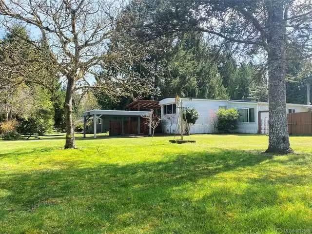 House for sale in Qualicum Beach, British Columbia