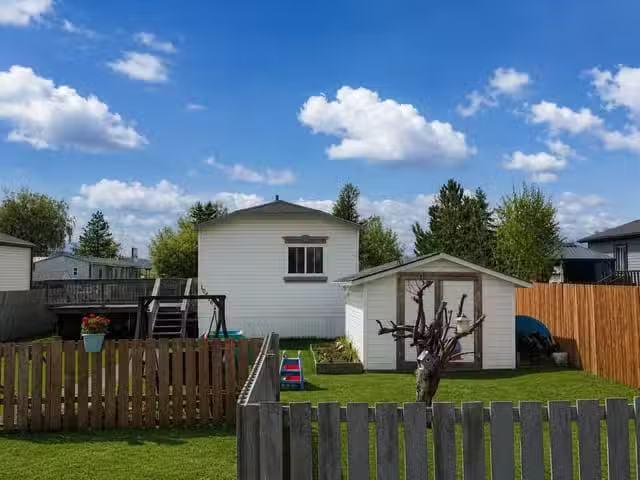 House for sale in Taylor, British Columbia