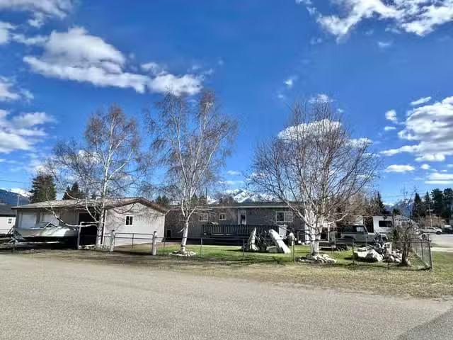 House for sale in Valemount, British Columbia