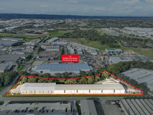 Warehouse for rent in Camerons Creek, Victoria