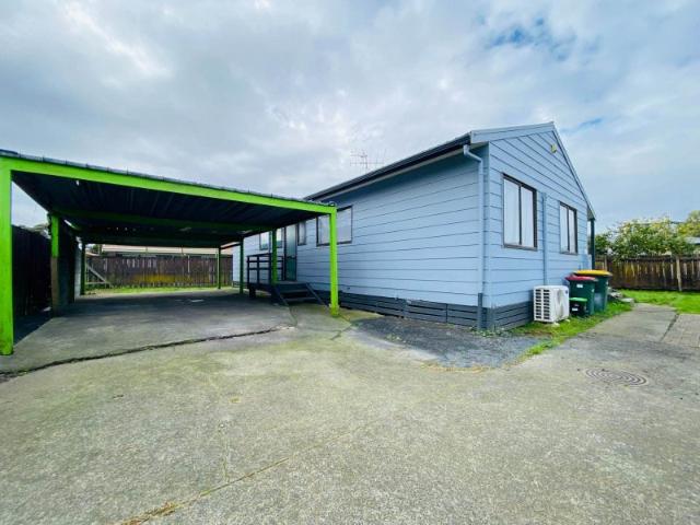 House for rent in Goodwood Heights, Manurewa