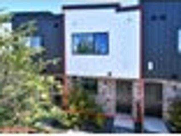 Townhouse for rent in Manurewa East, Manurewa