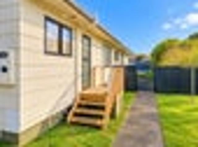 House for rent in Manurewa, Oroua County