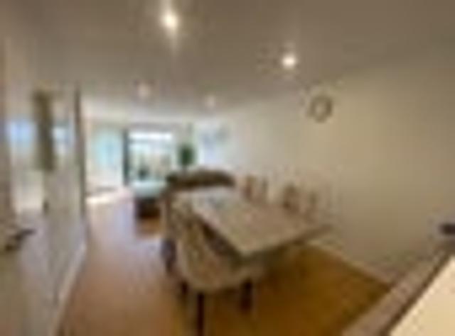 Townhouse for rent in Manurewa