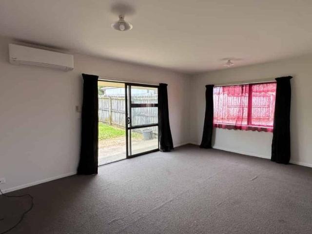 House for rent in Manurewa, Oroua County