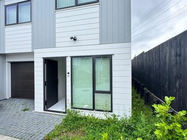 House for rent in Manurewa, Oroua County