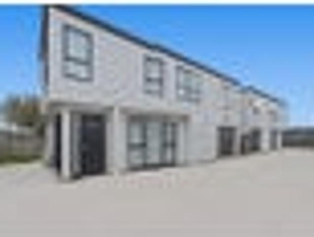 Townhouse for rent in Manurewa, Oroua County