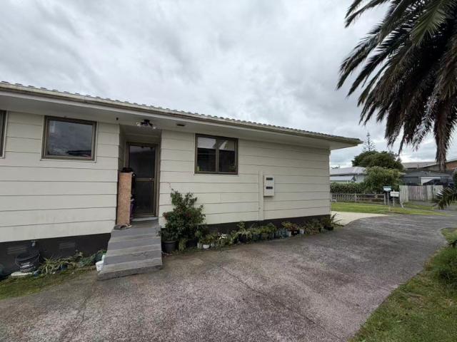 House for rent in Manurewa, Oroua County