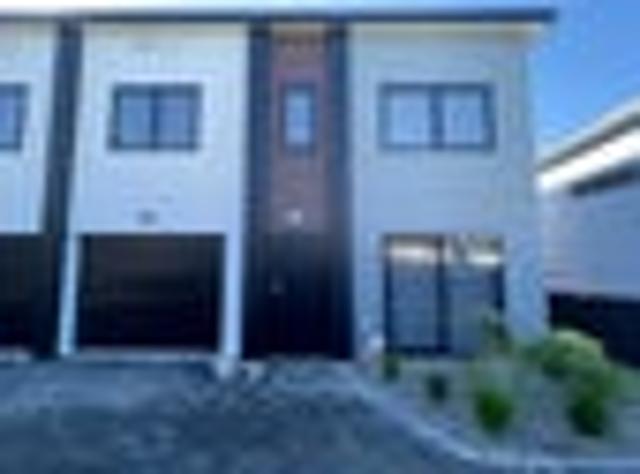 Townhouse for rent in Manurewa