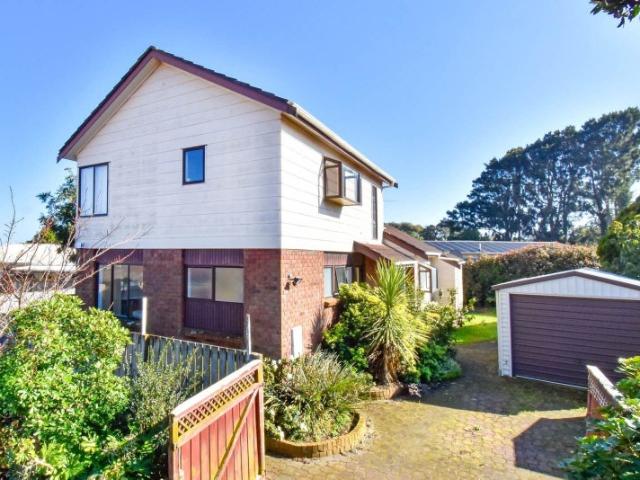 House for rent in Clendon Park, Manurewa