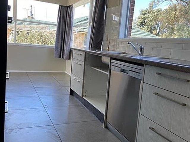 House for rent in Manurewa, Oroua County