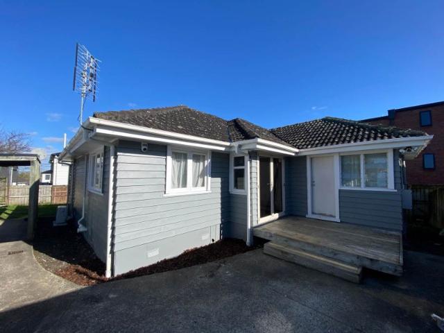 House for rent in Manurewa, Oroua County