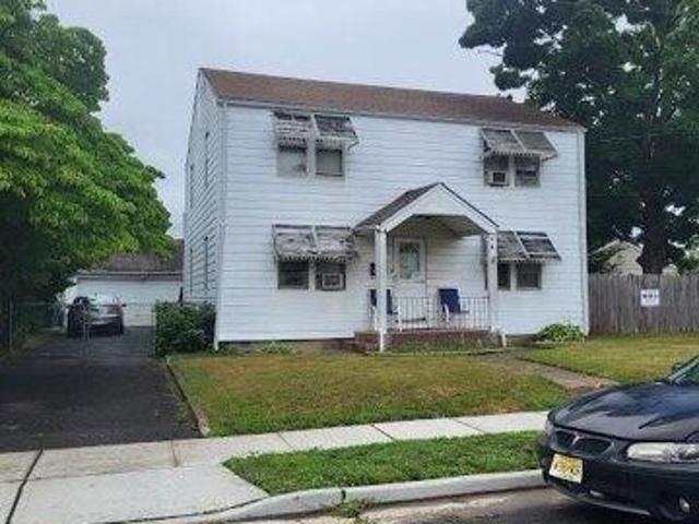 House for sale in Manville, New Jersey