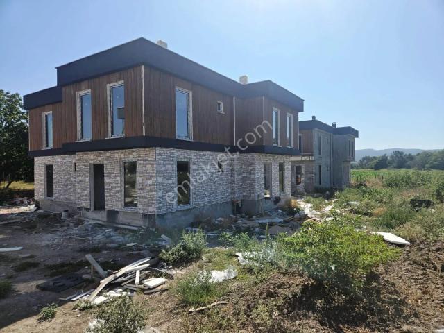 Manyas, Balikesir içerisinde satılık Villa