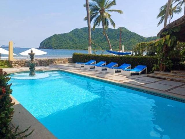 Manzanillo, Colima, Club Santiago Hermosa Casa Amueblada a pie de playa