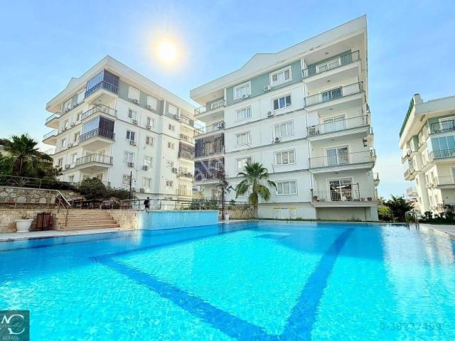 Kuşadasi, Aydin içerisinde satılık mülk