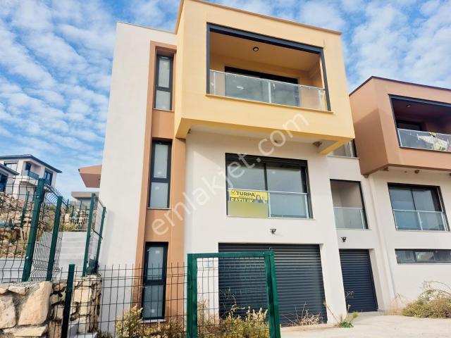 Menemen, İzmir içerisinde satılık Villa