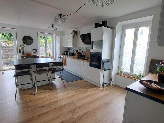 Maison vente à Riom, Manzat