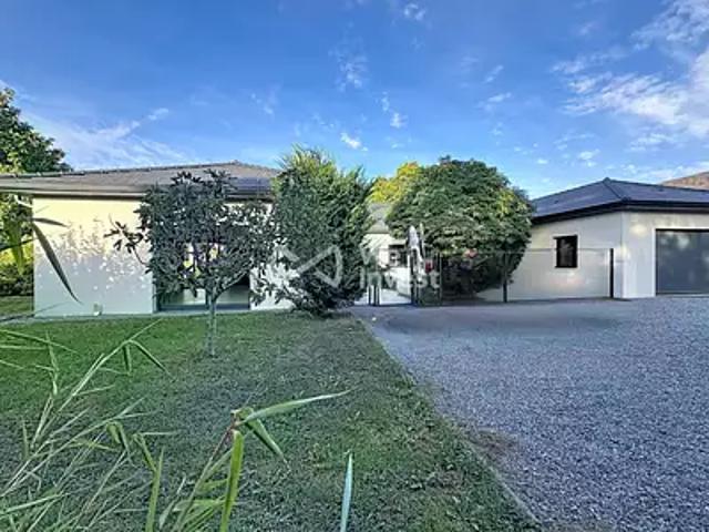 Maison vente à Les Cheix, Manzat