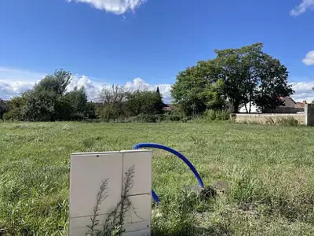 Terrain vente à Bourg-en-Bresse, Manziat