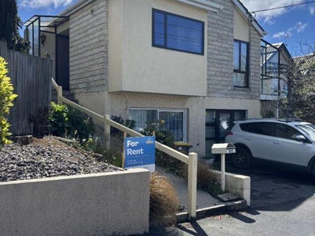 House for rent in Otakou