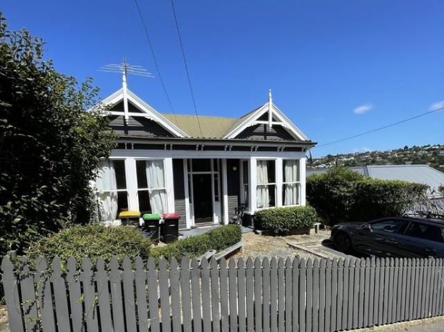 House for rent in Otakou