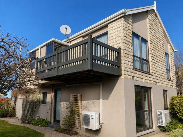 House for rent in Otakou