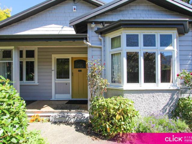 House for rent in Otakou