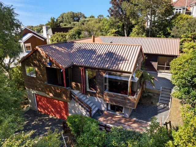 House for rent in Otakou