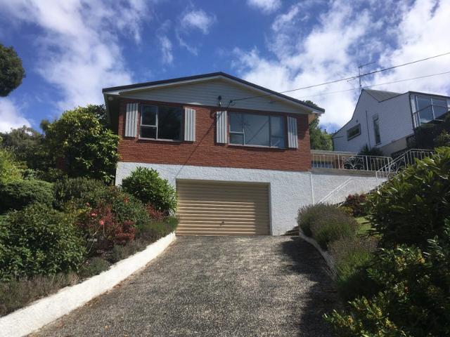 House for rent in Otakou