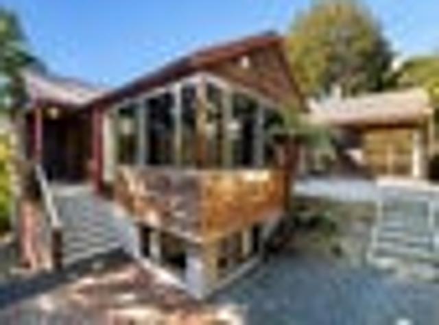 House for rent in Otakou