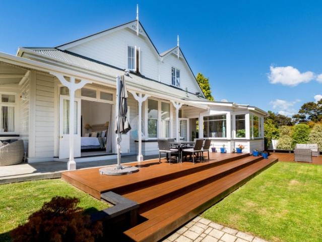 House for rent in Otakou