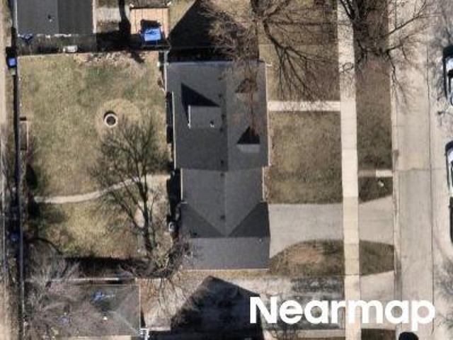 House for sale in Lyons, Illinois