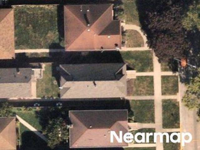 House for sale in Berwyn