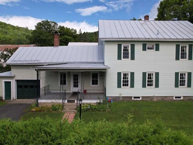 House for sale in Chelsea Historic District, Chelsea