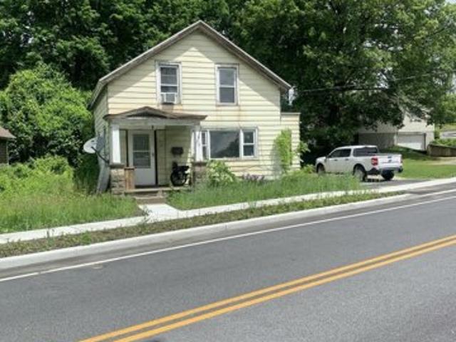 House for sale in Fort Edward