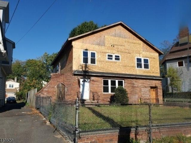 House for sale in Hillside, New Jersey